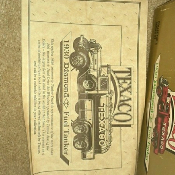 Texaco 1930 Diamond Fuel Tanker - Picture 2 of 8